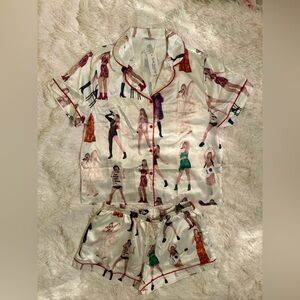 Taylor Swift Pajama Set—Brand New with Tags!